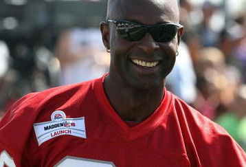 MALIBU, CA - JULY 24: Athlete Jerry Rice poses at the Madden NFL 10 Pigskiin Pro-Am on Xbox 360 event  on July 24, 2009 in Malibu, California.  (Photo by Frazer Harrison/Getty Images)