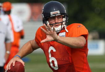 BOURBONNAIS, IL - AUGUST 04: Jay Cutler #6 of the Chicago Bears passes the ball during a training camp practice on August 4, 2009 at Olivet Nazarene University in Bourbonnais, Illinois. (Photo by Jonathan Daniel/Getty Images)