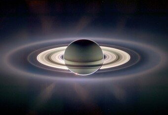 Saturn_dramatized_crop_340x234