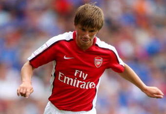 LONDON, ENGLAND - AUGUST 02:  Andrey Arshavin of Arsenal controls the ball during the Emirates Cup match between Arsenal and Glasgow Rangers at the Emirates Stadium on August 2, 2009 in London, England.  (Photo by Phil Cole/Getty Images)