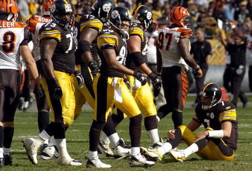 PITTSBURGH - SEPTEMBER 24:  Ben Roethlisberger #7 of the Pittsburgh Steelers on the ground after throwing an interception late in the fourth quarter against the Cincinnati Bengals on September 24, 2006 at Heinz Field in Pittsburgh, Pennsylvania. The Bengals defeated the Steelers 28-20.  (Photo by Greg Fiume/Getty Images)