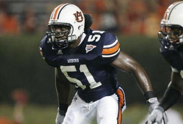 AUBURN, AL - SEPTEMBER 3:  Linebacker Travis Williams #51 of the Auburn Tigers gets set for play against the Georgia Tech Yellow Jackets during the game on September 3, 2005 at Jordan-Hare Stadium in Auburn, Alabama.  Georgia Tech won 23-14.  (Photo by Brian Bahr/Getty Images)