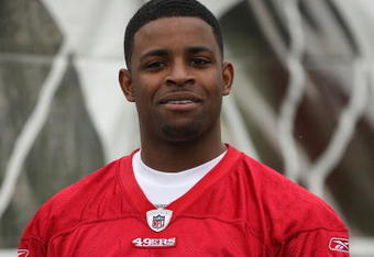 SANTA CLARA, CA - MAY 01:  Michael Crabtree #15 of the San Francisco 49ers looks on at practice during the 49ers Minicamp at their training facilities on May 1, 2009 in Santa Clara, California. Crabtree was the 49ers first round draft pick.  (Photo by Jed Jacobsohn/Getty Images)