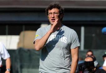TRENTO, ITALY - JULY 21:  Coach Ciro Ferrara of Juventus during the friendly match between Juventus and Vicenza at the'Briamasco' stadium on July 21, 2009 in Trento, Italy.  (Photo by Claudio Villa/Getty Images)