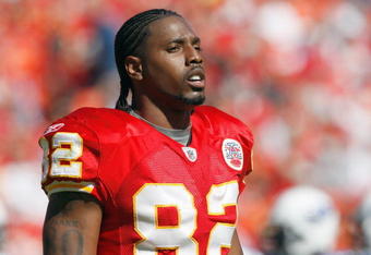 KANSAS CITY - OCTOBER 19:  Dwayne Bowe #82 of the Kansas City Chiefs watches the action on the field during the game against the Tennessee Titans at Arrowhead Stadium on October 19, 2008 in Kansas City, Missouri. (Photo by: Jamie Squire/Getty Images)