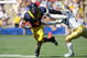 BERKELEY, CA - OCTOBER 25: Runningback Jahvid Best #4 of the Cal Golden Bears carries the ball as he avoids a tackle during the game against the UCLA Bruins at Memorial Stadium on October 25, 2008 in Berkeley, California. (Photo by Jeff Gross/Getty Images)