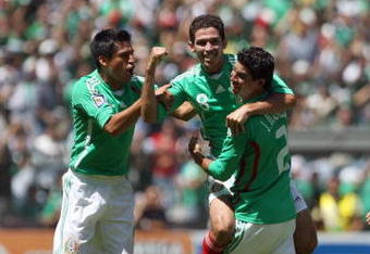 MEXICO CITY - AUGUST 12:  Israel Castro #8 of Mexico celebrates scoring a goal in the first half during the FIFA World Cup Qualifying soccer match between the USA and Mexico at Azteco Stadium August 12, 2009 in Mexico City, Mexico.  (Donald Miralle/Getty Images)
