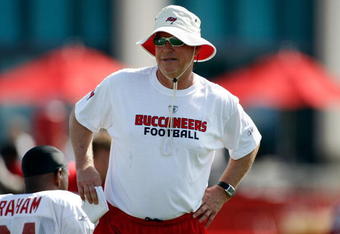TAMPA, FL - AUGUST 01:  Defensive coordinator Jim Bates of the Tampa Bay Buccaneers watches the team during Training Camp at One Buccaneer Place on August 1, 2009 in Tampa, Florida.  (Photo by J. Meric/Getty Images)