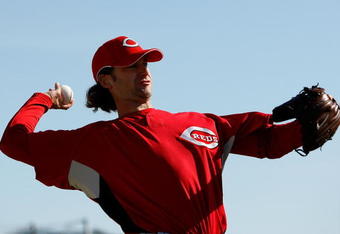 SARASOTA, FL - FEBRUARY 18:  Bronson Arroyo #61 of the Cincinnati Reds works out during practice after Spring Training Photo day on February 18, 2009 at the Cincinnati Reds training facility in Sarasota, Florida.  (Photo by Chris Graythen/Getty Images)