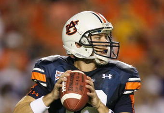 AUBURN, AL - SEPTEMBER 20:  Quarterback Chris Todd #12 of the Auburn Tigers drops back to throw a pass while taking on the LSU Tigers at Jordan-Hare Stadium on September 20, 2008 in Auburn, Alabama. LSU defeated Auburn 26-21.  (Photo by Doug Benc/Getty Images)