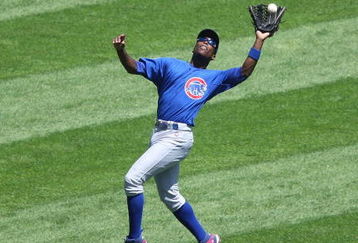 CHICAGO - JUNE 28: Alfonso Soriano #12 of the Chicago Cubs catches a fly ball against the Chicago White Sox on June 28, 2009 at U.S. Cellular Field in Chicago, Illinois. The White Sox defeated the Cubs 6-0. (Photo by Jonathan Daniel/Getty Images) 