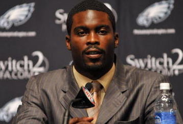 PHILADELPHIA - AUGUST 14: Michael Vick of the Philadelphia Eagles speaks at a press conference at the NovaCare Complex on August 14, 2009 in Philadelphia, Pennsylvania. Vick signed a one-year contract, with a second year option, with the Eagles.  (Photo by Larry French/Getty Images)