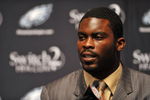 PHILADELPHIA - AUGUST 14: Michael Vick of the Philadelphia Eagles speaks at a press conference at the NovaCare Complex on August 14, 2009 in Philadelphia, Pennsylvania. Vick signed a one-year contract, with a second year option, with the Eagles.  (Photo by Larry French/Getty Images)