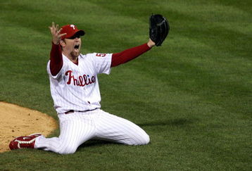 PHILADELPHIA - OCTOBER 29:  Brad Lidge #54 of the Philadelphia Phillies celebrates the final out of their 4-3 win to win the World Series against the Tampa Bay Rays during the continuation of game five of the 2008 MLB World Series on October 29, 2008 at Citizens Bank Park in Philadelphia, Pennsylvania.  (Photo by Jim McIsaac/Getty Images)
