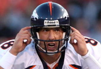 SAN FRANCISCO - AUGUST 14:  Quarterback Kyle Orton #8 of the Denver Broncos calls a ball against the San Francisco 49ers during the preseason game on August 14, 2009 at Candlestick Park in San Francisco, California.  (Photo by Jed Jacobsohn/Getty Images)