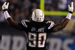SAN DIEGO - AUGUST 15:  Antwan Applewhite #90 of the San Diego Chargers celebrates a good play while playing the Seattle Seahawks on August 15, 2009 in San Diego, California.  (Photo by Jacob de Golish/Getty Images)
