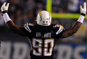 SAN DIEGO - AUGUST 15:  Antwan Applewhite #90 of the San Diego Chargers celebrates a good play while playing the Seattle Seahawks on August 15, 2009 in San Diego, California.  (Photo by Jacob de Golish/Getty Images)
