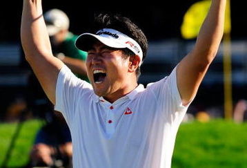 CHASKA, MN - AUGUST 16:  Y.E. Yang of South Korea celebrates his birdie putt on the 18th green during the final round of the 91st PGA Championship at Hazeltine National Golf Club on August 16, 2009 in Chaska, Minnesota.  (Photo by Sam Greenwood/Getty Images)