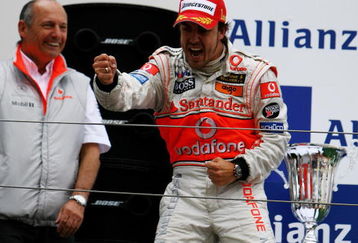NURBURG, GERMANY - JULY 22:  Fernando Alonso (R) of Spain and McLaren Mercedes celebrates with team principal Ron Dennis (L) after winning the European Grand Prix at Nurburgring on July 22, 2007 in Nurburg, Germany.  (Photo by Paul Gilham/Getty Images)