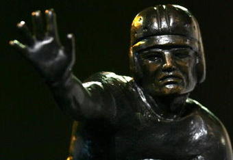 NEW YORK - DECEMBER 09:  The Heisman Trophy was presented to Troy Smith of Ohio State University on December 9, 2006 in New York City.  (Photo by Chris Trotman/Getty Images)