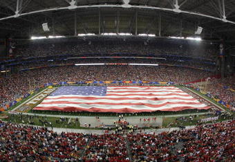 GLENDALE, AZ - JANUARY 05:  The National Anthem is performed before the Tostitos Fiesta Bowl Game between the Texas Longhorns and the Ohio State Buckeyes on January 5, 2009 at University of Phoenix Stadium in Glendale, Arizona.  The Longhorns defeated the Buckeyes 24-21. (Photo by Doug Pensinger/Getty Images)