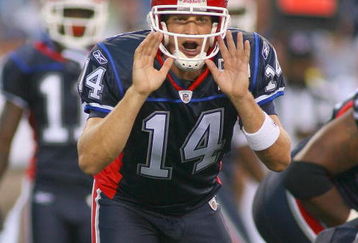 ORCHARD PARK, NY - AUGUST 15:  Ryan Fitzpatrick #14 of the Buffalo Bills calls signals against the Chicago Bears on August 15, 2009 at Ralph Wilson Stadium in Orchard Park, New York.  (Photo by Rick Stewart/Getty Images)