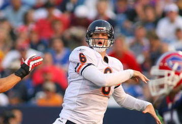 ORCHARD PARK, NY - AUGUST 15:  Jay Cutler #6 of the Chicago Bears follows through on a pass against the Buffalo Bills on  August 15, 2009 at Ralph Wilson Stadium in Orchard Park, New York.  (Photo by Rick Stewart/Getty Images)