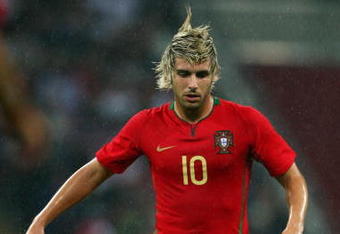 LONDON - SEPTEMBER 05:  Miguel Veloso of Portugal in action during the UEFA Under 21 Championship Qualifying match between England and the Portugal at Wembley Stadium on September 5, 2008 in London, England.  (Photo by Richard Heathcote/Getty Images)