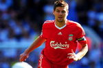 LONDON, ENGLAND - AUGUST 16:  Steven Gerrard of Liverpool in action during the Barclays Premier League match between Tottenham Hotspur and Liverpool at White Hart Lane on August 16, 2009 in London, England.  (Photo by Mike Hewitt/Getty Images)