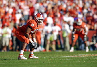 CLEMSON, SC - NOVEMBER 25: Josh Miller #47 the Clemson Tigers gets ready on the field during the game against  the South Carolina Gamecocks at Memorial Stadium on November 25, 2006 in Clemson, South Carolina. South Carolina won 31-28. (Photo by Grant Halverson/Getty Images)