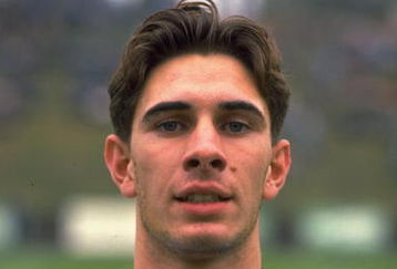 10 Oct 1989:  Portrait of Paul Lake of England during the UEFA U21 Championship Quarter-final against Poland at Jastrzebie in Poland. \ Mandatory Credit: David Cannon /Allsport