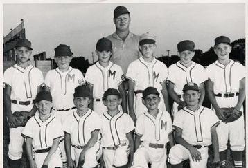 Dad_and_little_league_sm1224164_feature