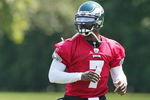 PHILADELPHIA - AUGUST 15:  Michael Vick runs during a workout at the NovaCare Complex on August 15, 2009 in Philadelphia, Pennsylvania.  (Photo by Len Redkoles/Getty Images)