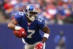 EAST RUTHERFORD, NJ - NOVEMBER 16:  Plaxico Burress #17 of the New York Giants in action against the Baltimore Ravens during their game on November 16, 2008 at Giants Stadium in East Rutherford, New Jersey.  (Photo by Al Bello/Getty Images)