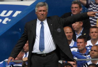 LONDON, ENGLAND - AUGUST 15:  Chelsea manager Carlo Ancelotti directs his team during the Barclays Premier League match between Chelsea and Hull City at Stamford Bridge on August 15, 2009 in London, England.  (Photo by Hamish Blair/Getty Images)