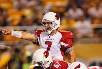 PITTSBURGH - AUGUST 13:  Matt Leinart #7 of the Arizona Cardinals calls signals during the preseason NFL game against the Pittsburgh Steelers at Heinz Field on August 13, 2009 in Pittsburgh, Pennsylvania.  The Steelers won 20-10.  (Photo by Rick Stewart/Getty Images)