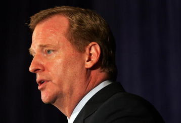 NEW YORK - JULY 27:  NFL Commissioner Roger Goodell answers questions from the media after reinstating Michael Vick on a conditional basis on July 27, 2009 at the InterContinental Hotel in New York City.  (Photo by Mike Stobe/Getty Images)