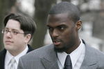 LEBANON - JANUARY 14: New York Giants wide receiver Plaxico Burress arrives at the Lebanon County Courthouse January 14, 2009 in Lebanon, Pa.  Burress is scheduled to appear in a civil trial in a dispute with an automobile dealer over what he owes in damages to a vehicle supplied to him by the dealership. (Photo by Chris Gardner/Getty Images)