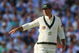 LONDON - AUGUST 20: Ricky Ponting of Australia moves his field during day one of the npower 5th Ashes Test Match between England and Australia at The Brit Oval on August 20, 2009 in London, England.  (Photo by Tom Shaw/Getty Images)