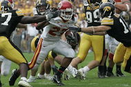 IOWA CITY, IA - SEPTEMBER 16: Running back Steve Hicks #27 of the Iowa State Cyclones runs against the Iowa Hawkeyes at Kinnick Stadium on September 16, 2006 in Iowa City, Iowa. The Hawkeyes defeated Cyclones 27-17. (Photo by Scott Boehm/Getty Images)