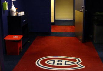 MONTREAL - JANUARY 24:  A view of a hallway with the Montreal Canadiens logo on the carpet during the McDonalds/NHL All-Star open practice as part of the 2009 NHL All-Star weekend on January 24, 2009 at the Bell Centre in Montreal, Canada. (Photo by Bruce Bennett/Getty Images)