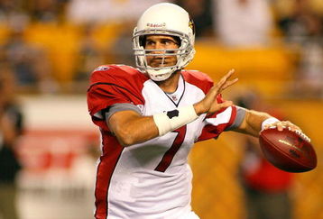 PITTSBURGH - AUGUST 13:  Matt Leinart #7 of the Arizona Cardinals readies to throw during a preseason NFL game against  the Pittsburgh Streelers on August 13, 2009 at Heinz Field in Pittsburgh, Pennsylvania.  (Photo by Rick Stewart/Getty Images)