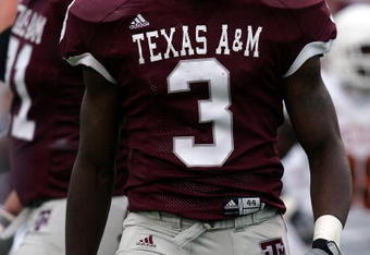 COLLEGE STATION, TX - NOVEMBER 23:  Running back Mike Goodson #3 of the Texas A&M celebrates a touchdown against the Texas Longhorns in the first quarter at Kyle Field on November 23, 2007 in College Station, Texas.  (Photo by Ronald Martinez/Getty Images)