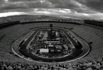 BRISTOL, TN - AUGUST 22: (EDITORS NOTE: AN INFRARED CAMERA WAS USED TO CREATE THIS IMAGE) A general view of cars racing during the NASCAR Sprint Cup Series Sharpie 500 at Bristol Motor Speedway on August 22, 2009 in Bristol, Tennessee.  (Photo by Jason Smith/Getty Images for NASCAR)