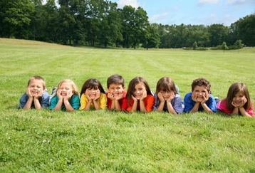 Kidsoutside_feature