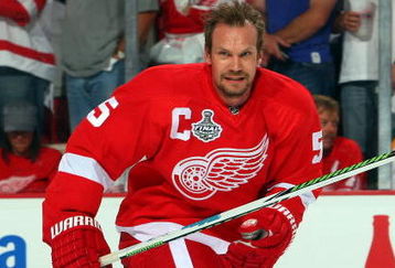 DETROIT - JUNE 12:  Nicklas Lidstrom #5 of the Detroit Red Wings warms up before playing against the Pittsburgh Penguins in Game Seven of the 2009 NHL Stanley Cup Finals at Joe Louis Arena on June 12, 2009 in Detroit, Michigan.  (Photo by Jim McIsaac/Getty Images)