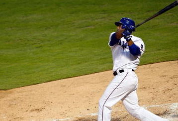 ARLINGTON, TX - JULY 27:  Designated hitter Nelson Cruz #17 of the Texas Rangers on July 27, 2009 at Rangers Ballpark in Arlington, Texas.  (Photo by Ronald Martinez/Getty Images)