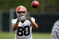 BEREA, OH - MAY 02: Brian Robiskie #80 of the Cleveland Browns catches a pass during rookie mini camp at the Cleveland Browns Training and Administrative Complex on May 2, 2009 in Berea, Ohio.  (Photo by Gregory Shamus/Getty Images)