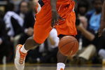 MILWAUKEE - MARCH 07: Jonny Flynn #10 of the Syracuse Orange moves against the Marquette Golden Eagles on March 7, 2009 at the Bradley Center in Milwaukee, Wisconsin. Syracuse defeated Marquette 86-79 in overtime. (Photo by Jonathan Daniel/Getty Images)