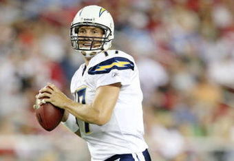 GLENDALE, AZ - AUGUST 22:  Quarterback Philip Rivers #17 of the San Diego Chargers looks to pass downfield during the game against  the Arizona Cardinals at the University of Phoenix Stadium on August 22, 2009 in Glendale, Arizona. (Photo by Christian Petersen/Getty Images)